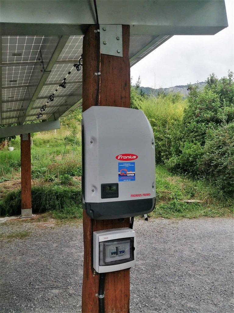 Pérgola Fotovoltaica de Autoconsumo en el Caserío Larra. Mañaria 4